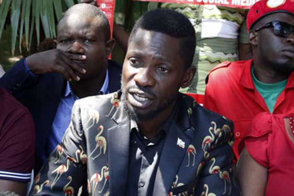 Bobi Wine afutiwa mashitaka