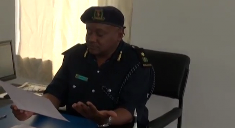 UHAMIAJI WAWACHARUKIA WACHINA