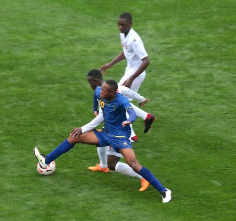 Mirambo alia na umri wa wachezaji wa Guinea