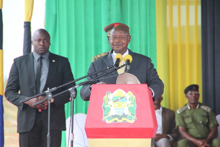 Rais Yoweri Museveni awataka watanzania kuthamini maendeleo yakitaifa