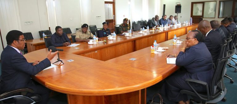 Waziri Mkuu akutana na wadau kuhusu mradi wa kufua umeme