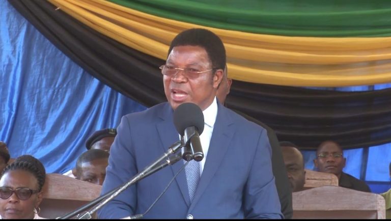 Waziri Mkuu Kassim Majaliwa Awataka Watanzania Kuwalinda Watalii