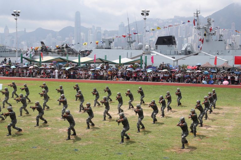 China Yapeleka Wanajeshi Katika Mpaka wa Jimbo la Hong Kong