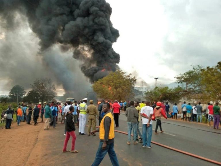 Wizara ya afya yaeleza inavyowahudumia majeruhi ajali lori la mafuta- Morogoro