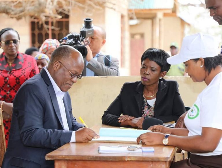 Uandikishaji waendelea, JPM naye ajiandikisha Dodoma