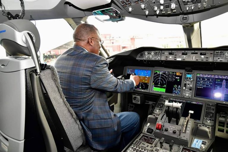 Boeing 787 yapokelewa , Rais awapa neno ATCL