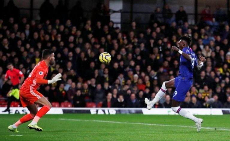 Chelsea yasogea hadi nafasi ya 3, Barca yafa 3 kwa 1