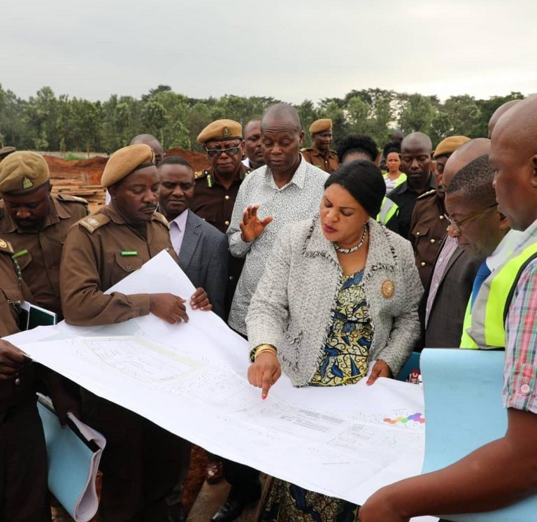 Waziri Mhagama aagiza kukamilika kwa kiwanda cha ngozi