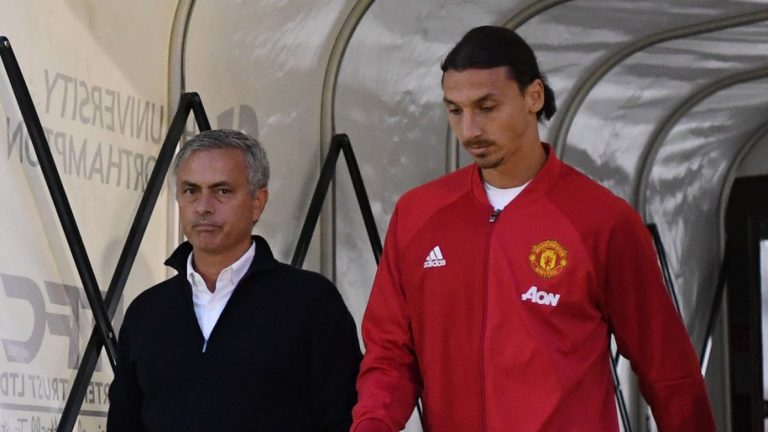 Kumsajili Ibrahimovic Spurs hakuna maana : Mourinho
