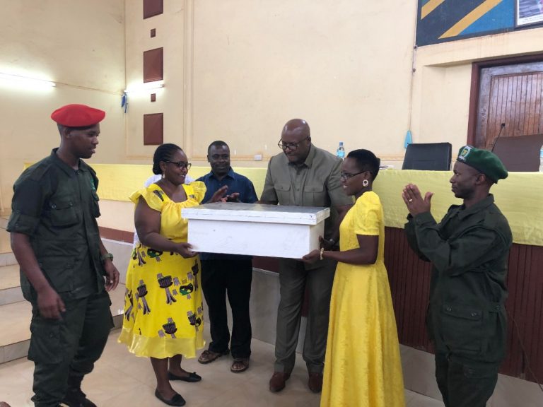 Wafugaji wa nyuki walia na waharibifu wa misitu