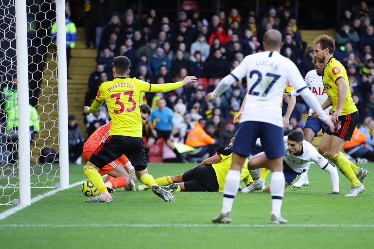 Ligi kuu soka England imeendelea leo kwa michezo nane kupigwa katika viwanja mbalimbali