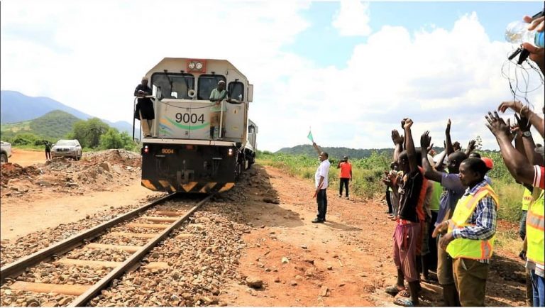 Safari za Treni zarejea
