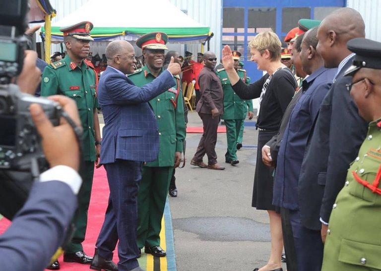 Karakana ya kisasa ya JWTZ yazinduliwa