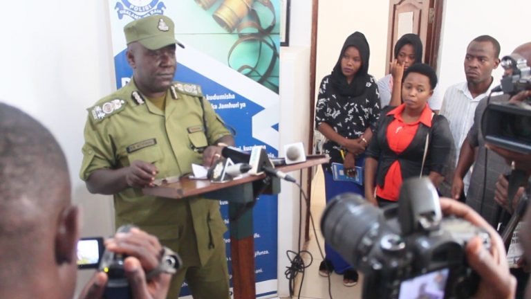 Polisi afukuzwa kazi kwa kusafirisha dawa za kulevya