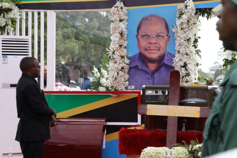 Kwa Picha: Shughuli ya kuaga mwili wa Rais Mkapa