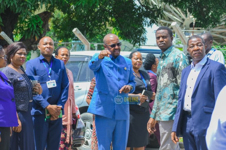 Waziri Bashungwa na Naibu wake waitembelea TBC