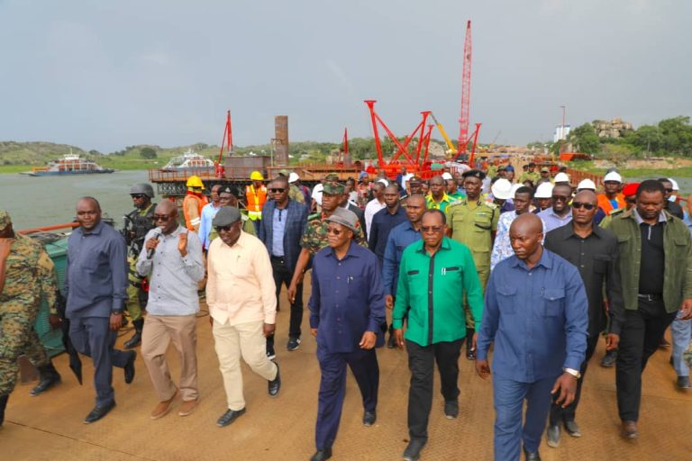 Mkandarasi anayejenga daraja la Kigongo – Busisi atakiwa kuongeza kasi