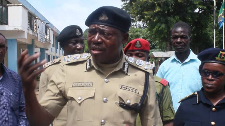 Atiwa nguvuni na Polisi kwa kumpa ujauzito mwanafunzi