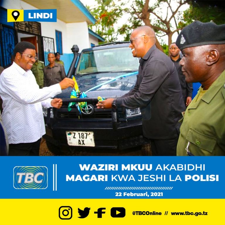 Waziri Mkuu akabidhi magari kwa Polisi Lindi