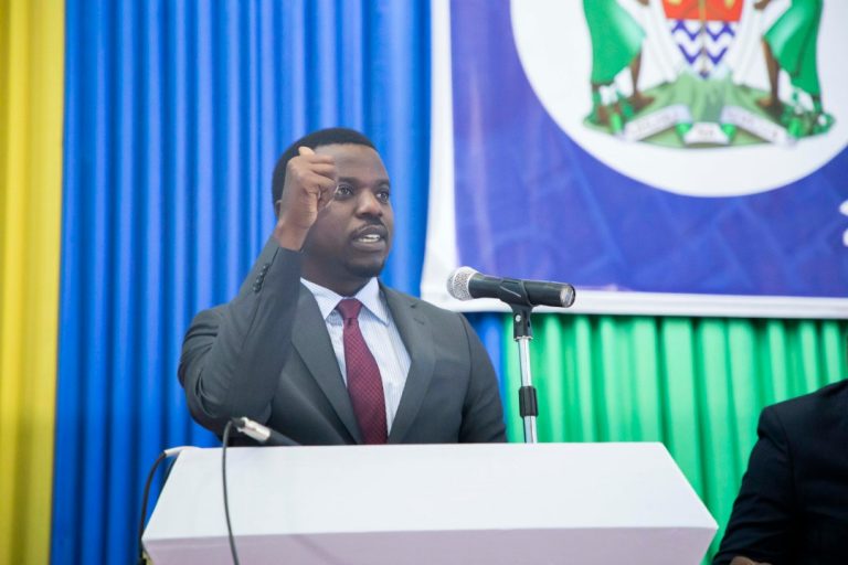 Afisa habari atakayezembea kuchukuliwa hatua  