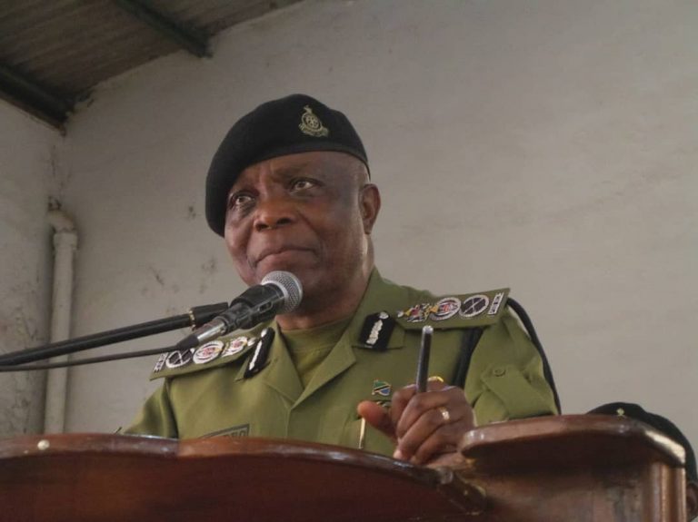 IGP Sirro aagiza mikutano kujadili usalama