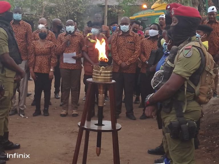 MWENGE WA UHURU WAKATAA KUZINDUA KIWANDA KINONDONI