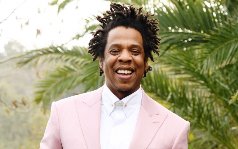 Jay-Z apata zaidi ya wafuasi 1M Instagram ndani ya saa mbili