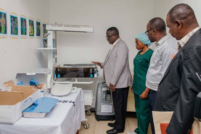 Hospitali Butiama yapatiwa mashine za oxygen