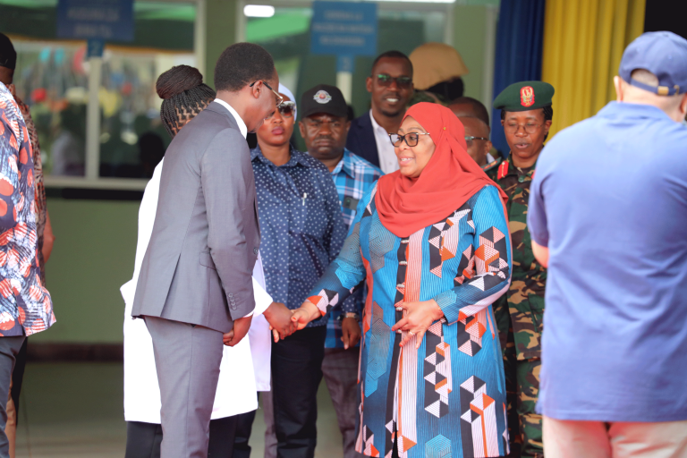 Rais Samia aipongeza hospitali ya Rufaa Manyara