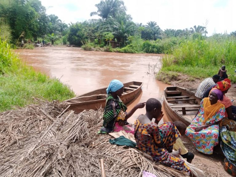 Mtumbwi wazama, watoto 4 hawajulikani walipo